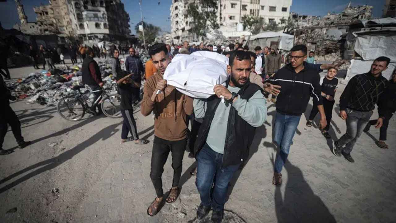 ইসরায়েলি বর্বর হামলায় গাজায় আরও ৫৩ ফিলিস্তিনি নিহত